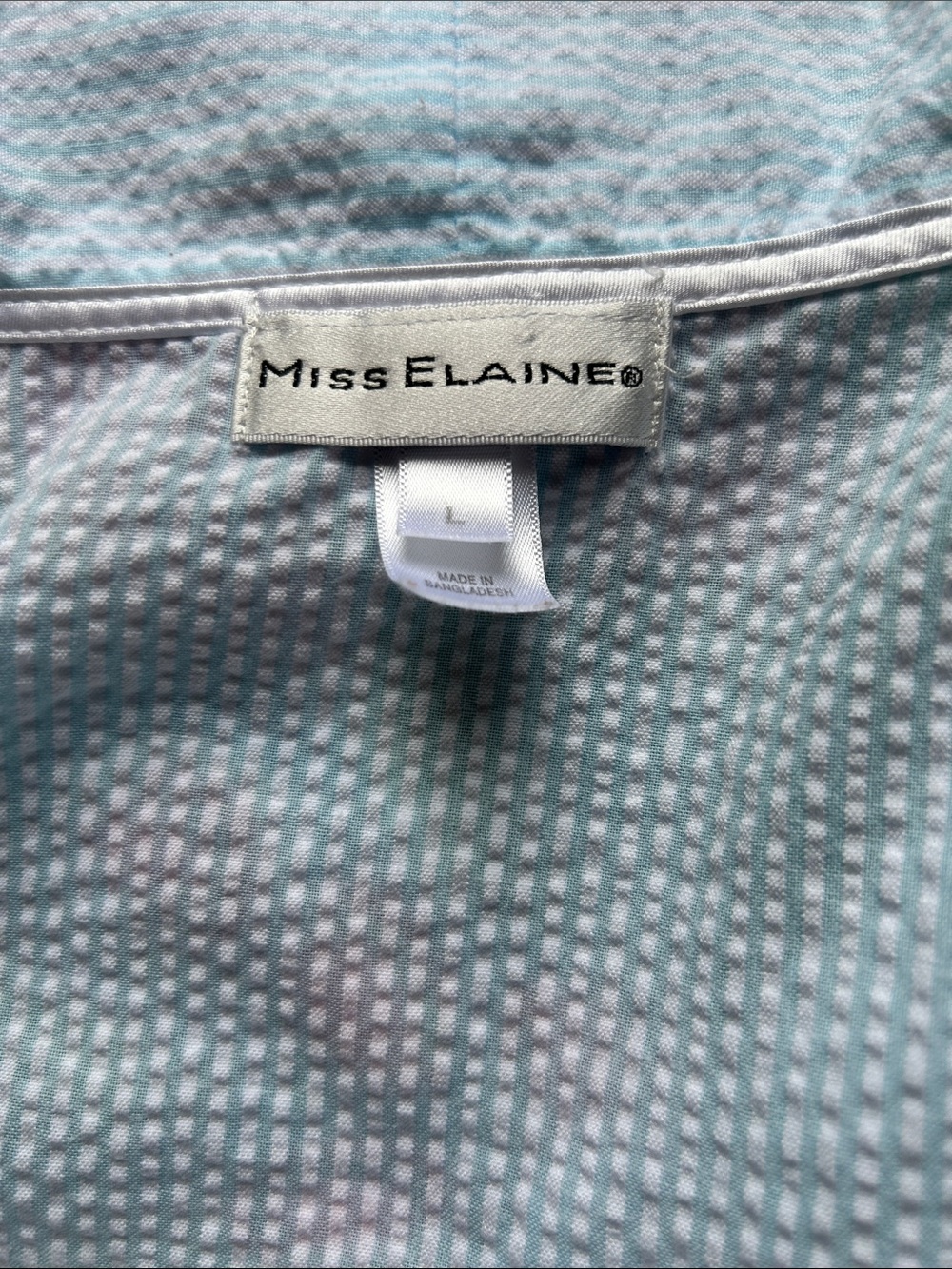 Miss Elaine Robe - Picture 4 of 4